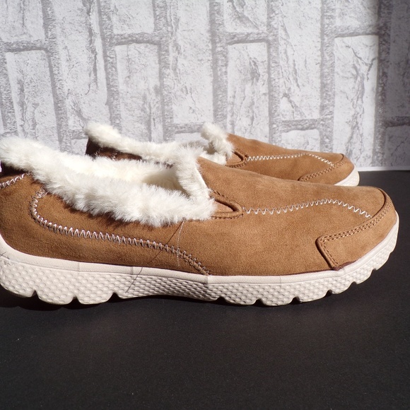 danskin now faux fur shoes